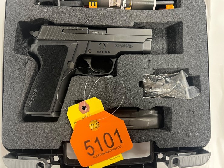 #5101-•-sig-sauer-m11-a1-9mmx19-image-2