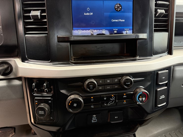 2023-ford-f250-sd-xl-image-17