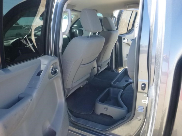 2018-nissan-frontier-image-7