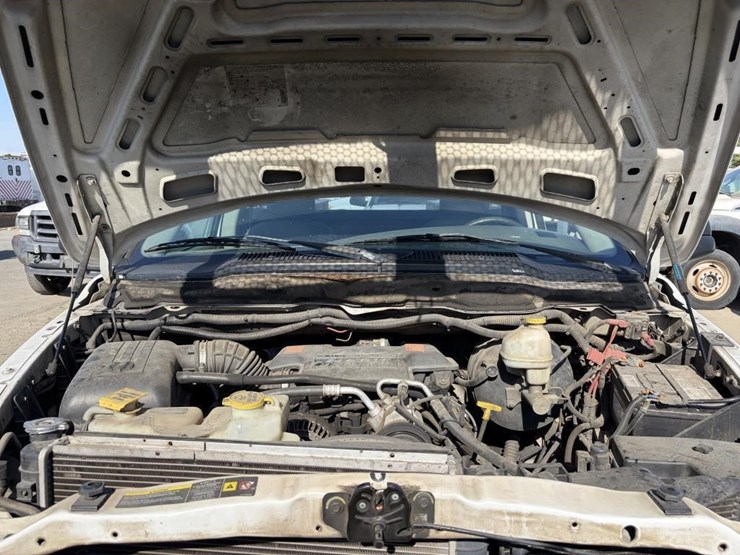 2006-dodge-2500-image-9