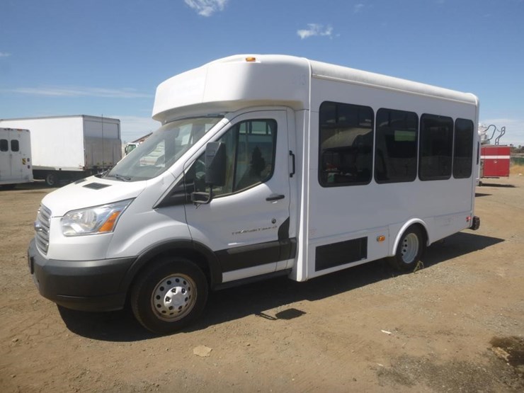 2019-ford-transit-image-1