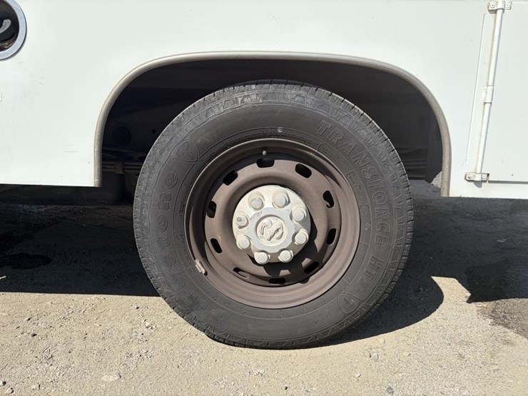 2005-dodge-ram-2500-image-5