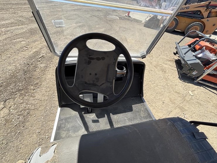 yamaha-utility-cart-image-9