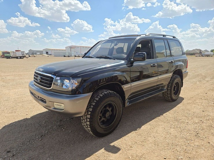 2000-toyota-landcruiser-image-1