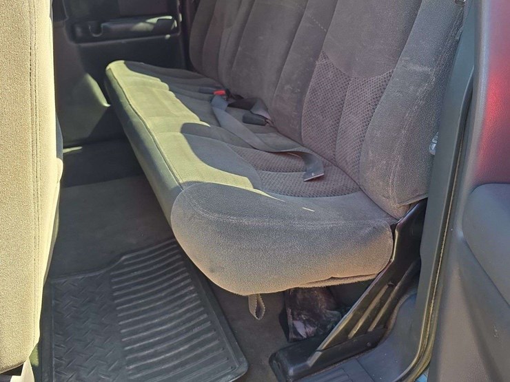 2003-chevrolet-2500hd-pick-up-truck,-211,414-miles,-extended-cab,-long-bed,-gas,-power-window-and-locks,-6.0-vortec,-vin--1gchk29u33e374043-image-17