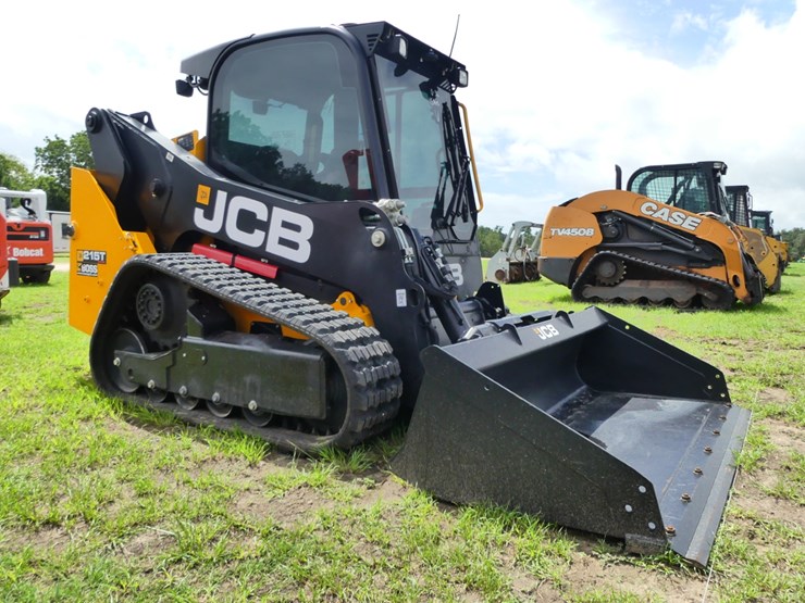 2025-jcb-215t-image-2