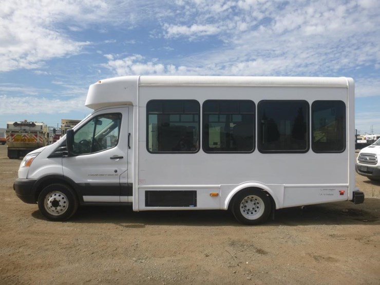 2019-ford-transit-image-5