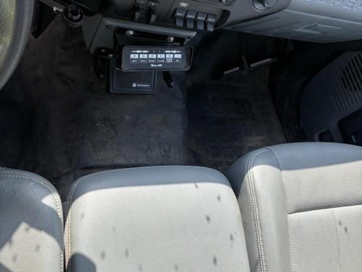 2014-ford-f250-sd-image-18