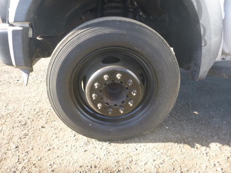 2008-ford-f450-image-16