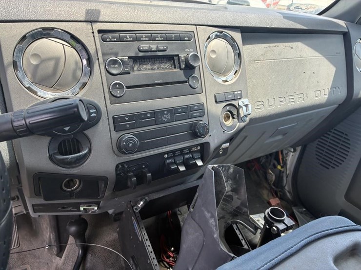 2012-ford-f450-xl-image-23