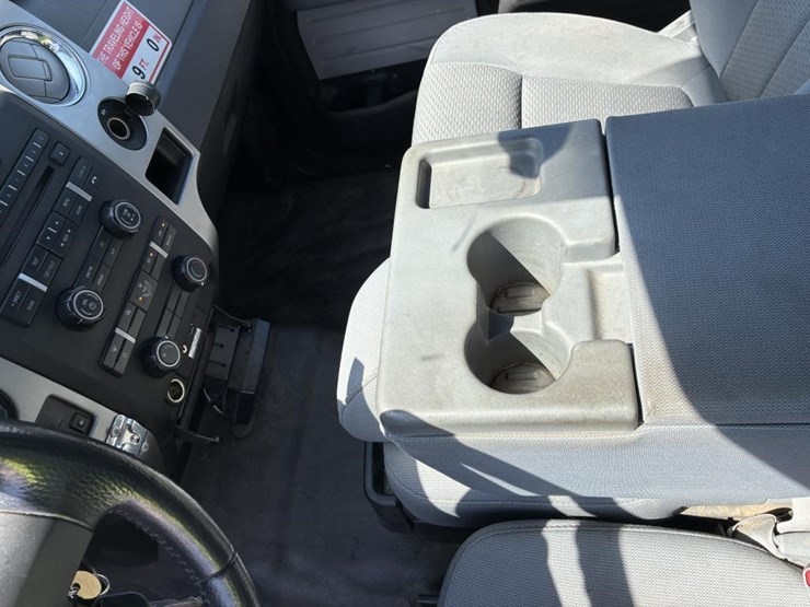 2011-ford-f150-image-18