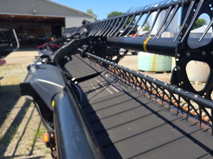 2016-mac-don-fd-75-s-40ft-draper,-flex-draper,-1-owner,-flex-floating-technology,-john-deere-face-plate-adapter,-s/n--294326-image-17