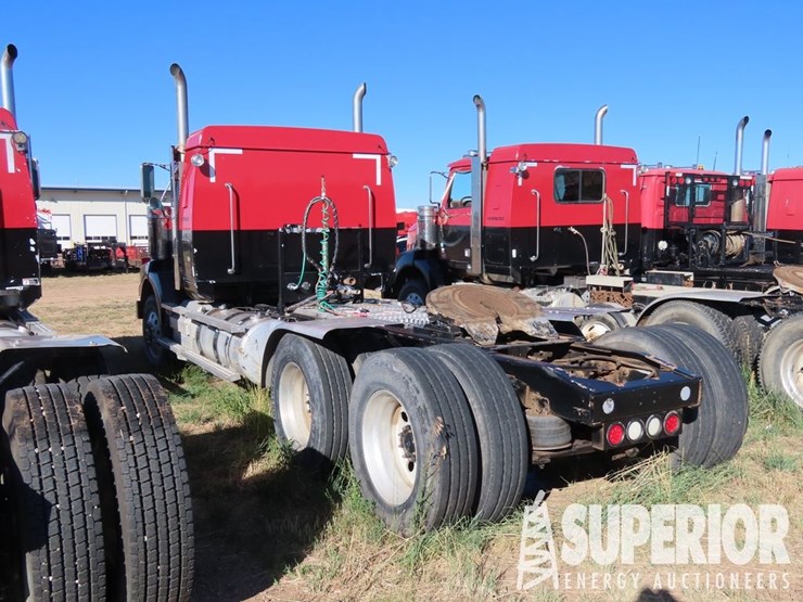 2013-western-star-4900-image-2
