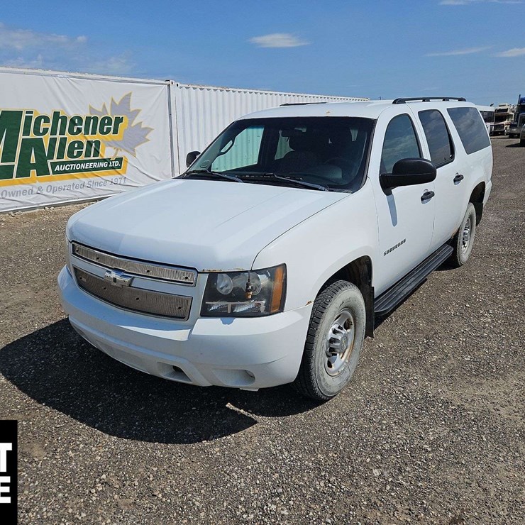 2011 CHEVROLET SUBURBAN