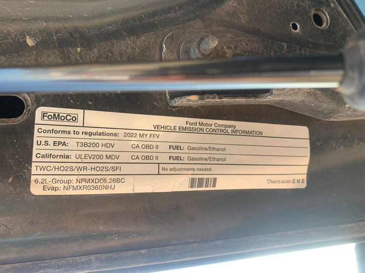 2022-ford-f250-image-15