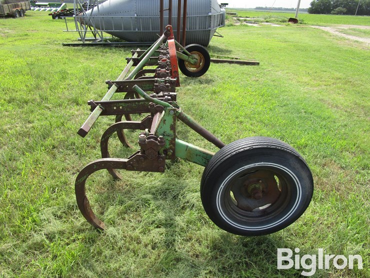 john-deere-15-image-4