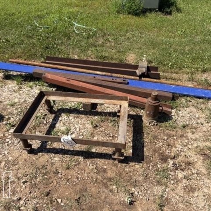 STEEL BEAMS & ROLLING CART