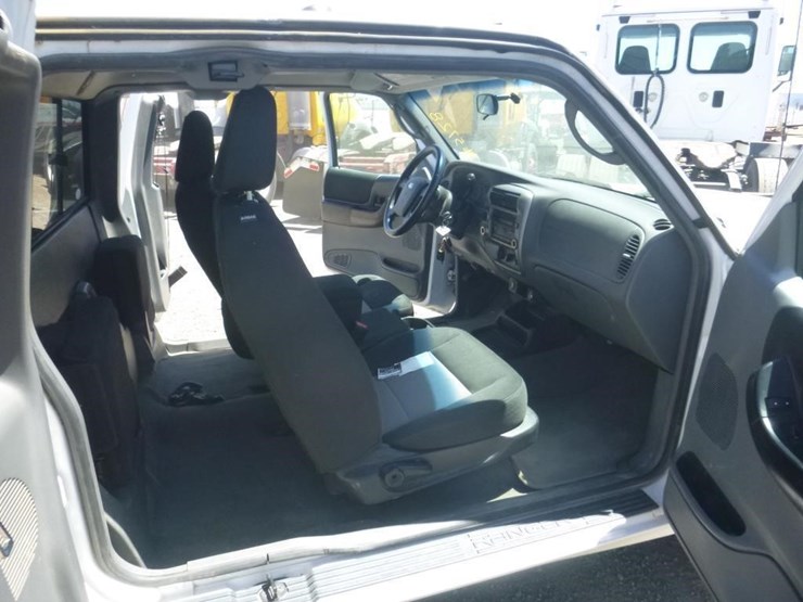 2011-ford-ranger-image-6