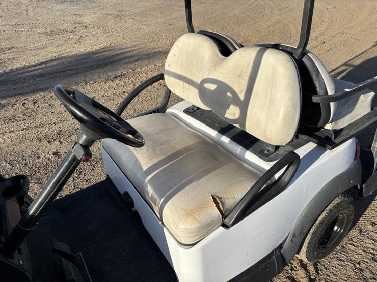 club-car-golf-cart-image-9