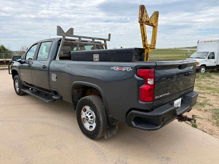 2020-chevrolet-silverado-2500hd-image-9