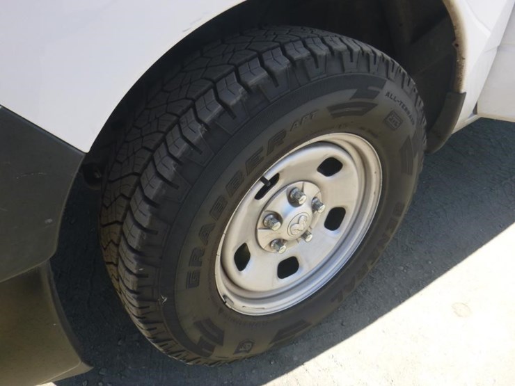 2016-dodge-1500-image-13
