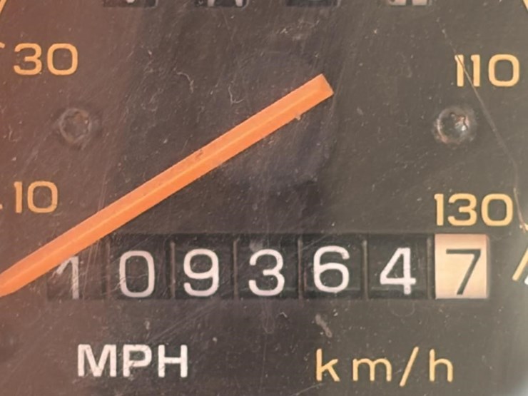 1995-utility-van-image-18