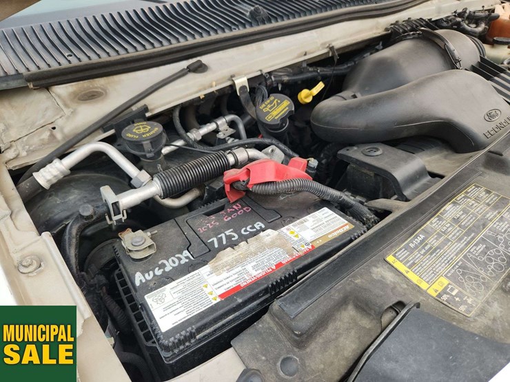 2013-ford-e450-image-43