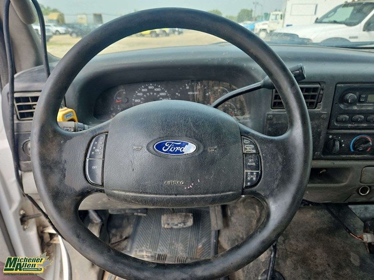 2003-ford-f450-image-15