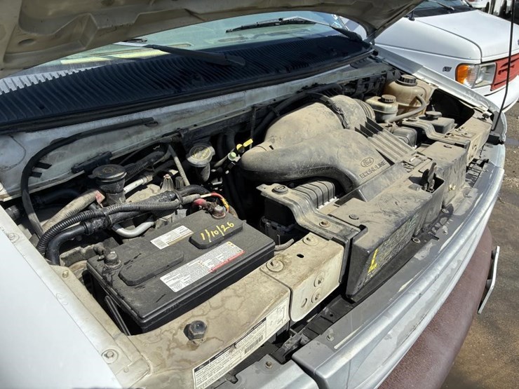 2002-ford-e350-image-13