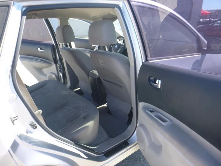 2009-nissan-rogue-image-8