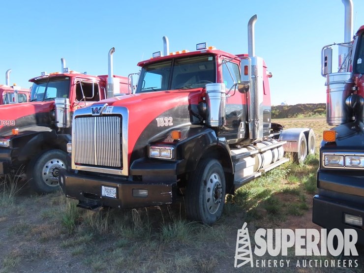 2013-western-star-4900-image-1