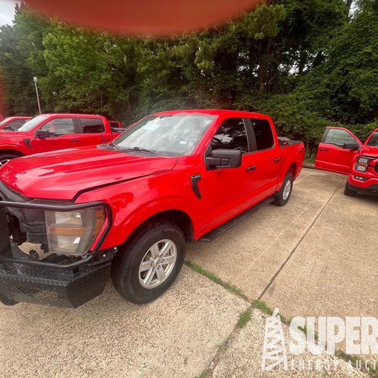 2023 FORD F150 XL