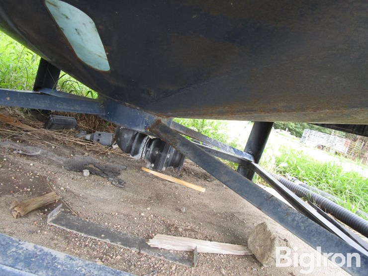 3000-gal-water-tank-on-skid,-hose-and-fittings-image-13