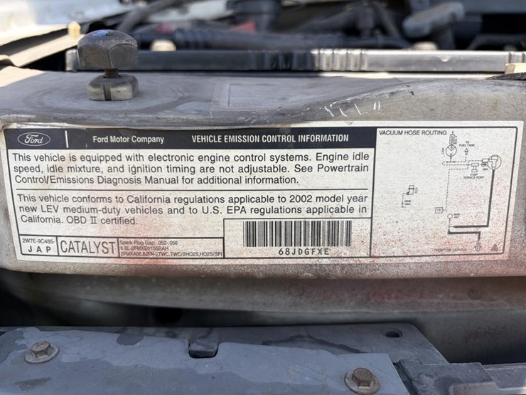 2002-ford-e350-image-19