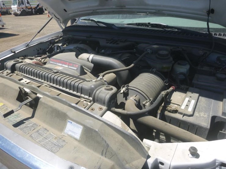 2004-ford-f550-image-14
