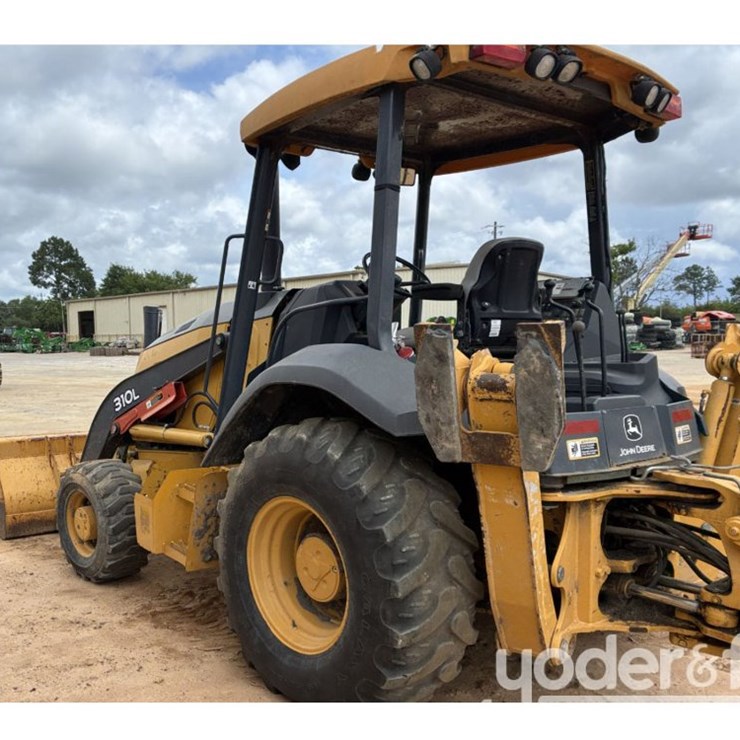 2018 DEERE 310L