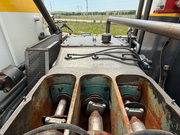2009-western-star-4900-image-18