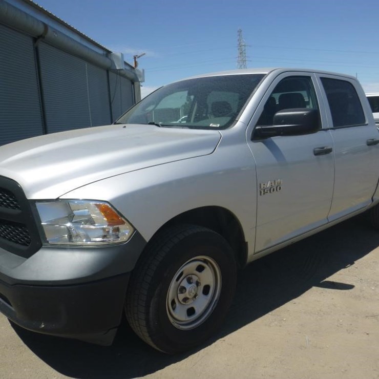 2017 DODGE 1500