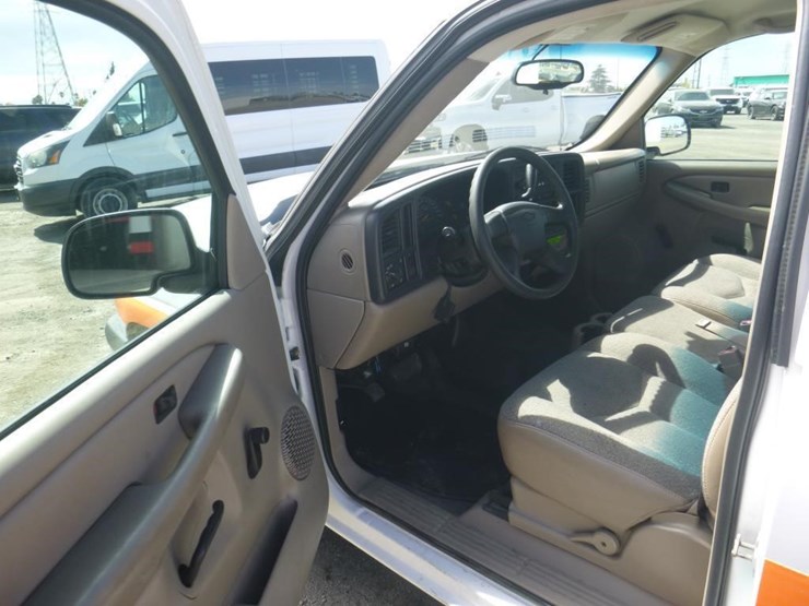 2006-chevrolet-1500-image-5