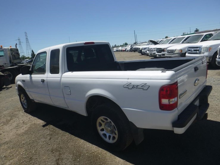 2011-ford-ranger-image-4