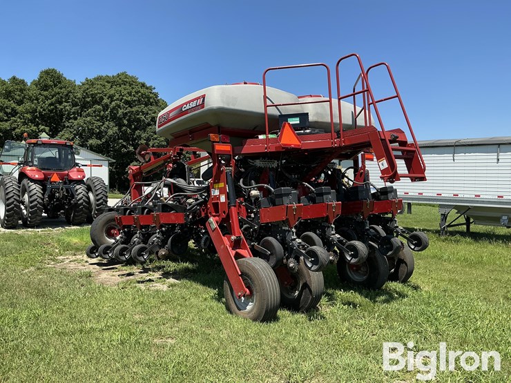 case-ih-1250-image-7