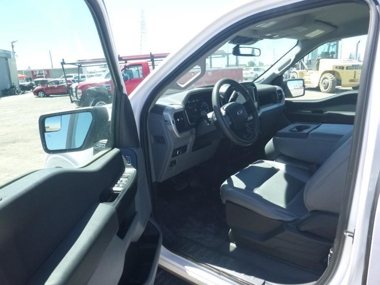 2022-ford-f150-image-5