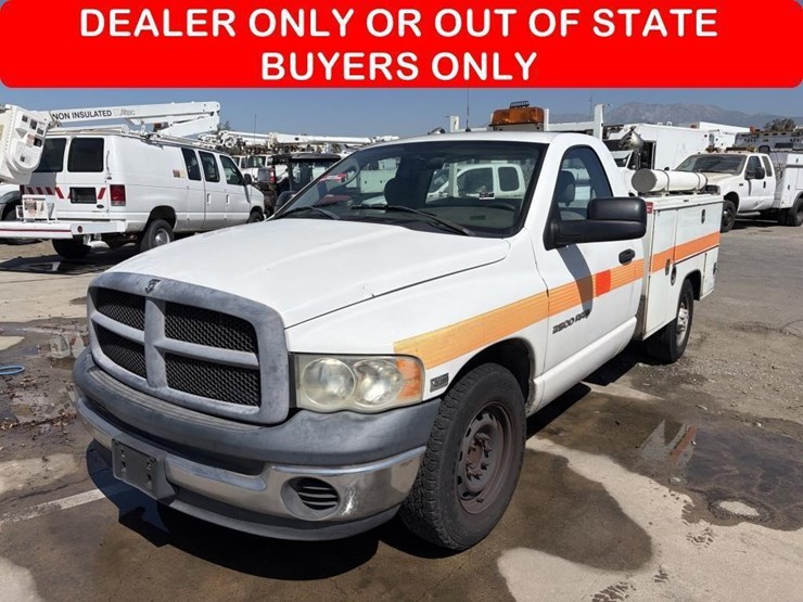 2005-dodge-ram-2500-image-1