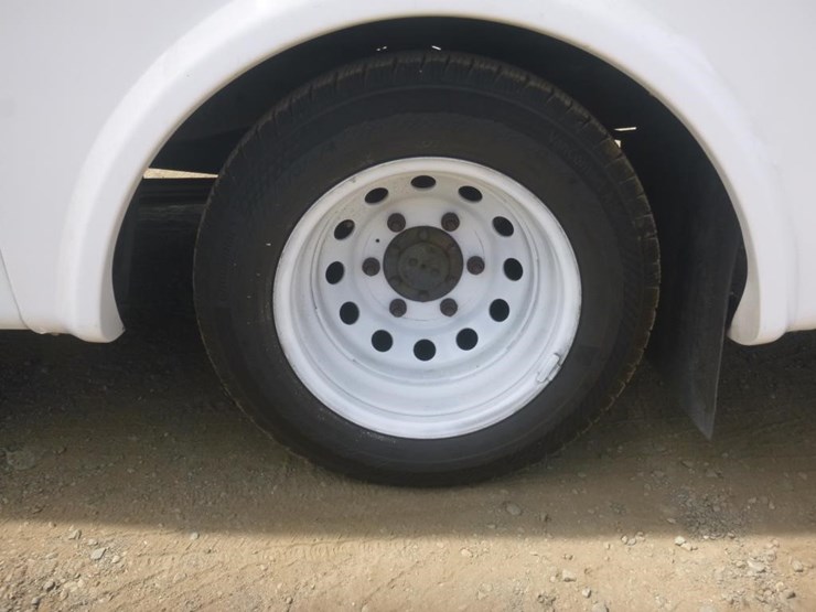 2019-ford-transit-image-14