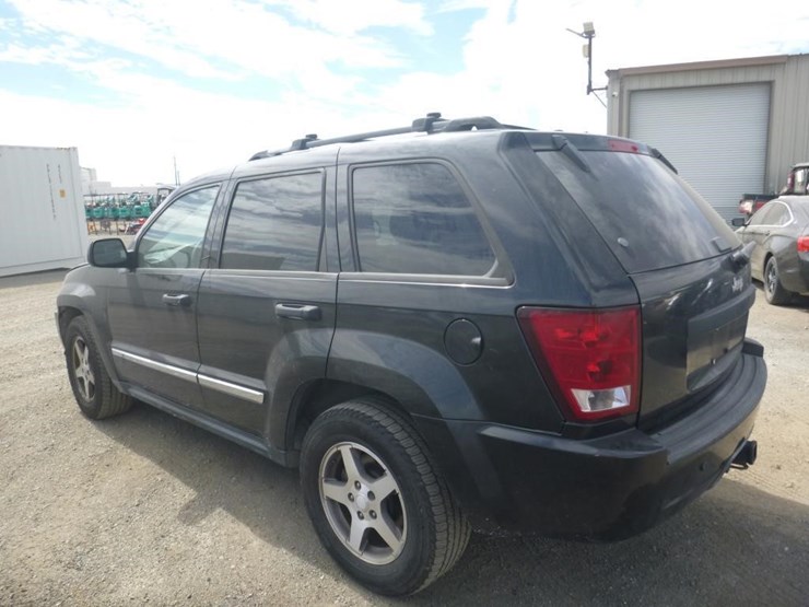 2005-jeep-grand-cherokee-image-4