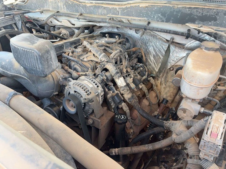 2015-chevrolet-silverado-2500-image-58