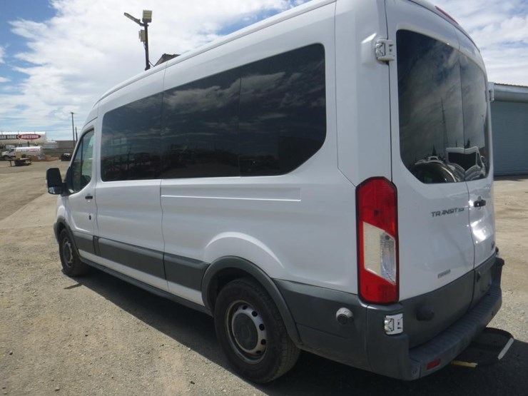 2017-ford-transit-image-4