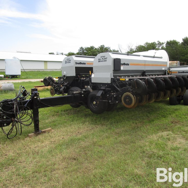 CrustBuster 4740 All Plant 10 X 48 No Till Drill W/Liquid Fertilizer