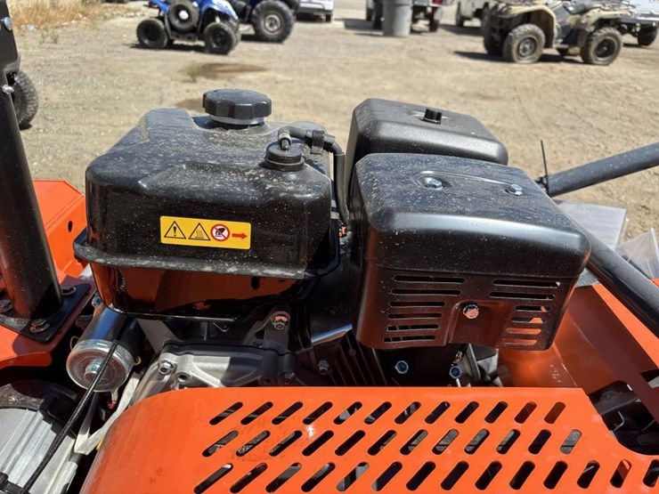 2026-sdlool-lm1000q-rc-flail-mower-image-12