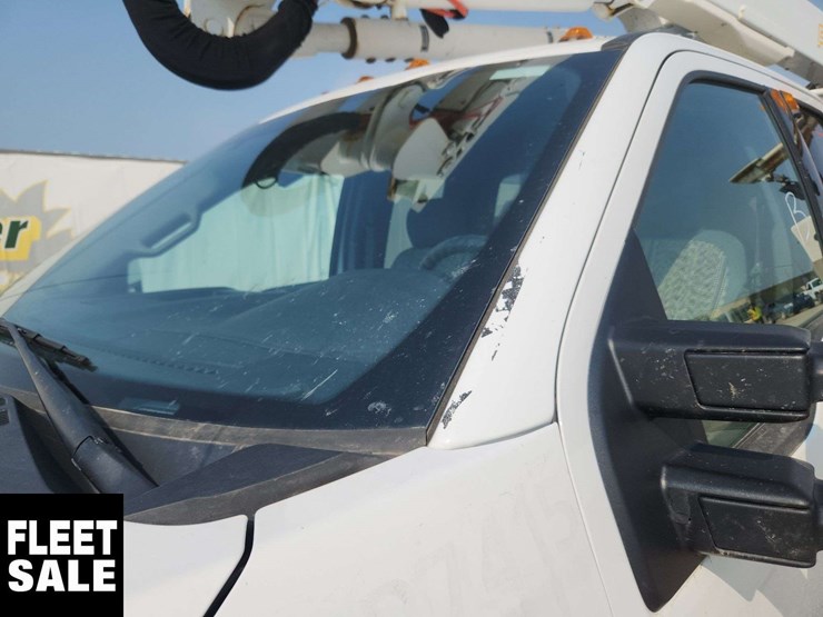 2019-ford-f550-image-38